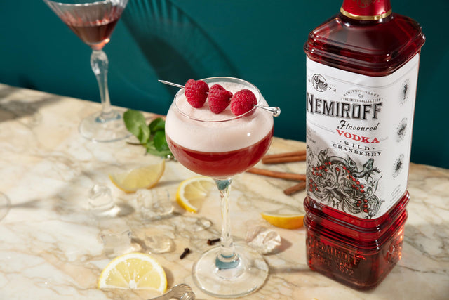 Nemiroff Wild Cranberry Pre-Venta